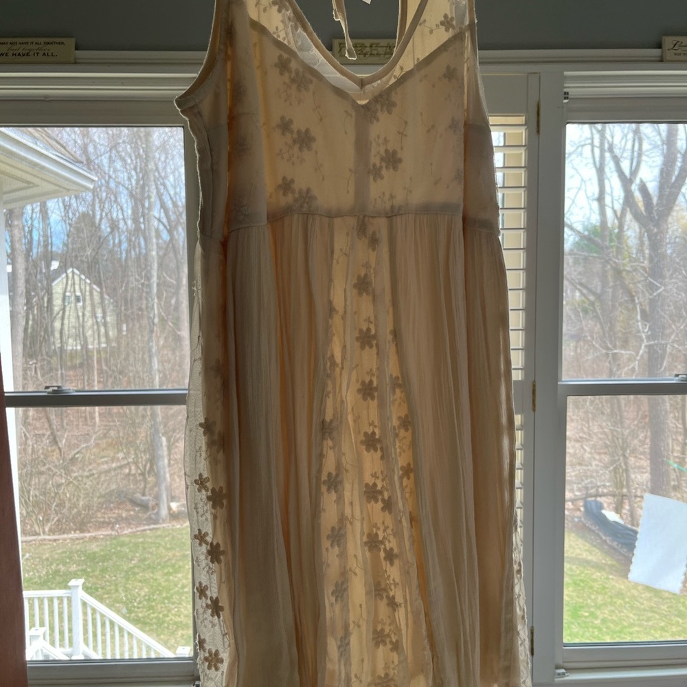 Hot Women’s Size Small gorgeous Abercrombie & Fitch Dress. BRAND NEW w/tags! A&F